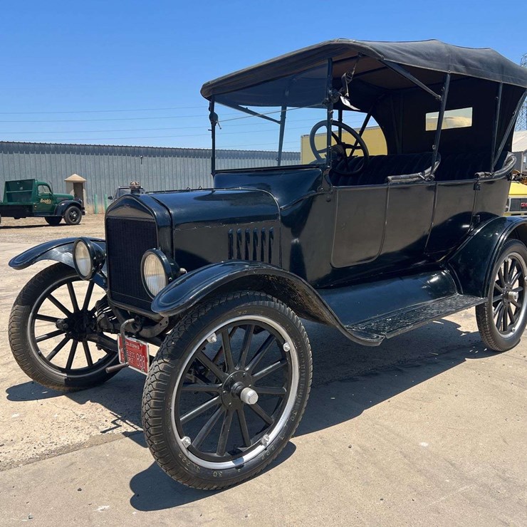 FORD MODEL T