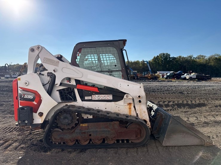 2021-bobcat-t595-image-5