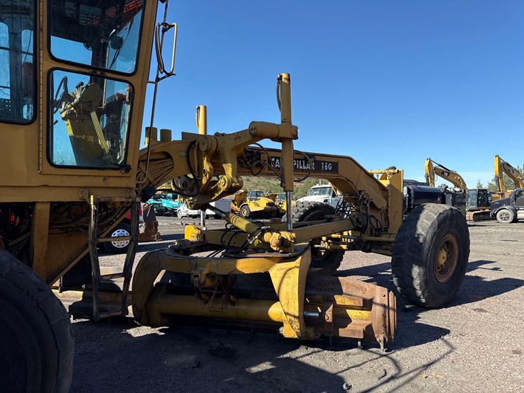caterpillar-16g-image-28