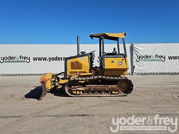 2015-deere-450j-image-3