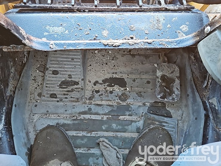 2019-caterpillar-262d-image-20