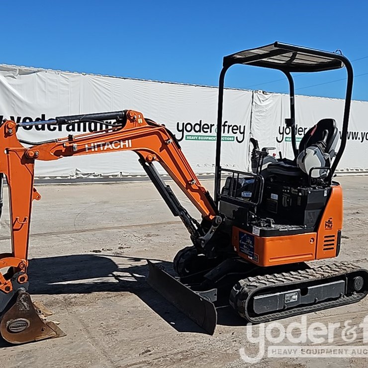 2022 HITACHI ZX17U