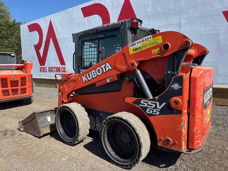 kubota-ssv65-image-8