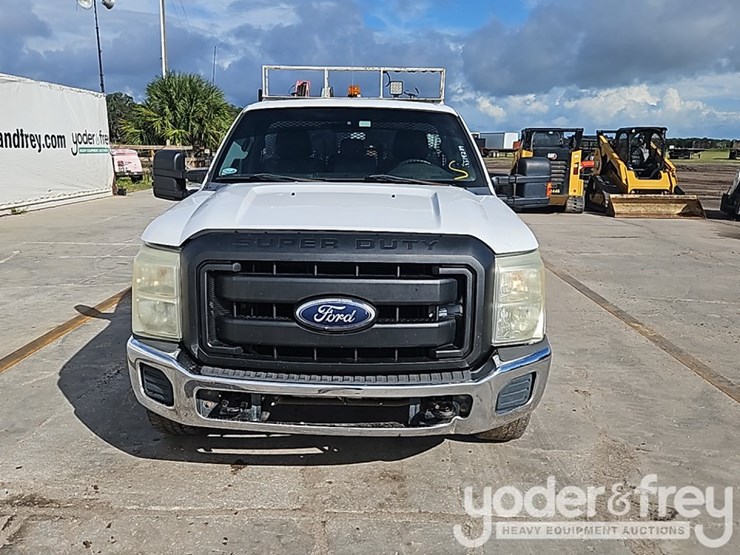 2011-ford-f350-image-10