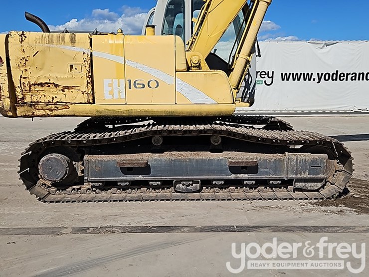 2004-new-holland-eh160-image-8