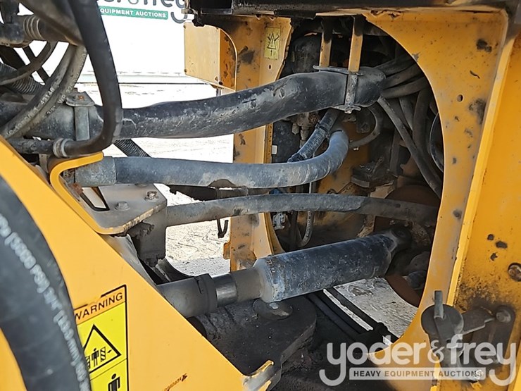 2019-volvo-l70h-image-21