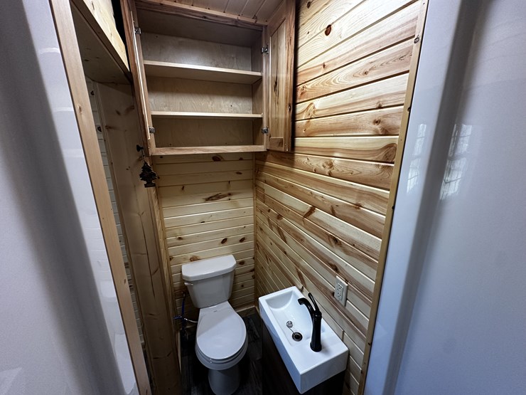 #1703-•-fully-finished-portable-cabin-image-67