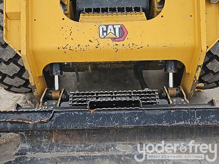 2021-caterpillar-272d3-image-12