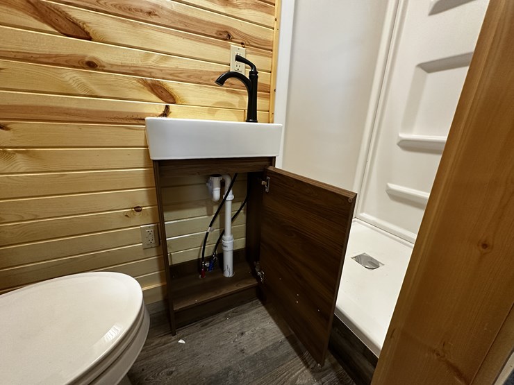 #1703-•-fully-finished-portable-cabin-image-69