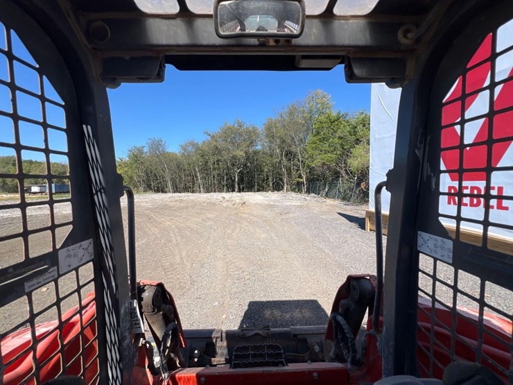 kubota-svl75-2-image-34