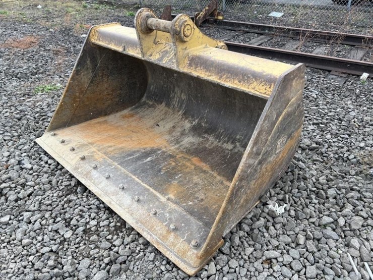 caterpillar-312e-image-2