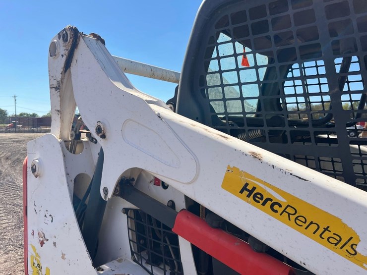 2019-bobcat-t590-image-24