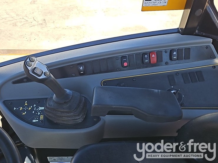 2023-jcb-407-image-27