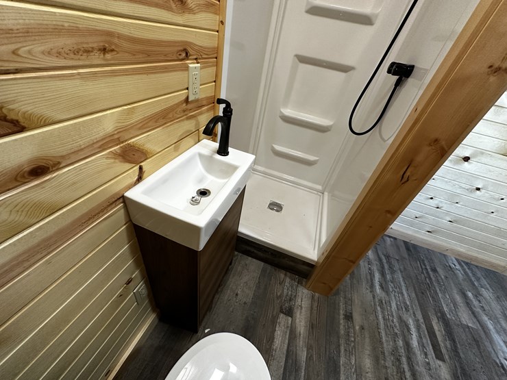 #1703-•-fully-finished-portable-cabin-image-60