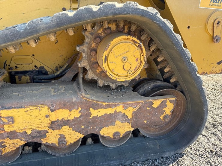 2021-caterpillar-259d3-image-8