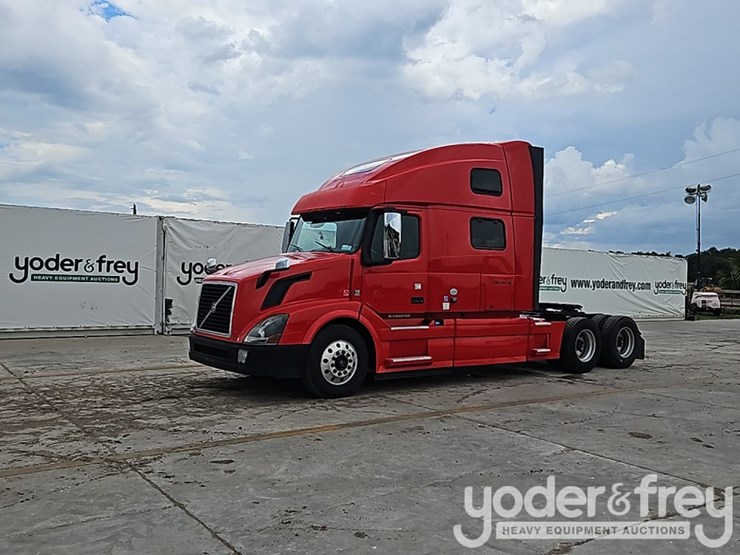 2016-volvo-vnl-image-2