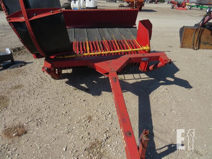 new-holland-144-image-1