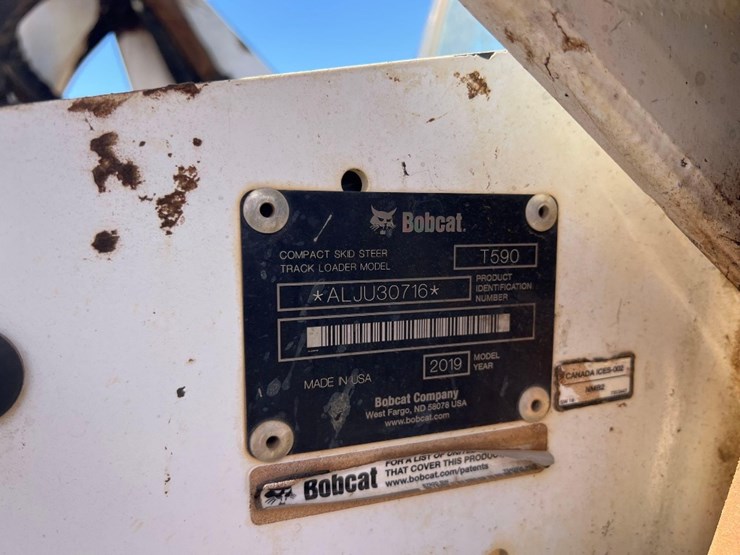 2019-bobcat-t590-image-25