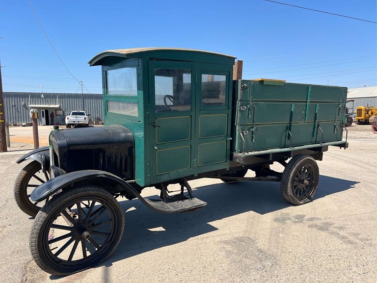 ford-model-t-image-2