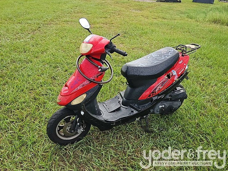 raz-scooter-(non-runner)-image-1