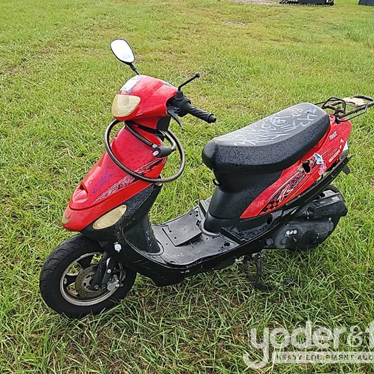 Raz Scooter (Non Runner)
