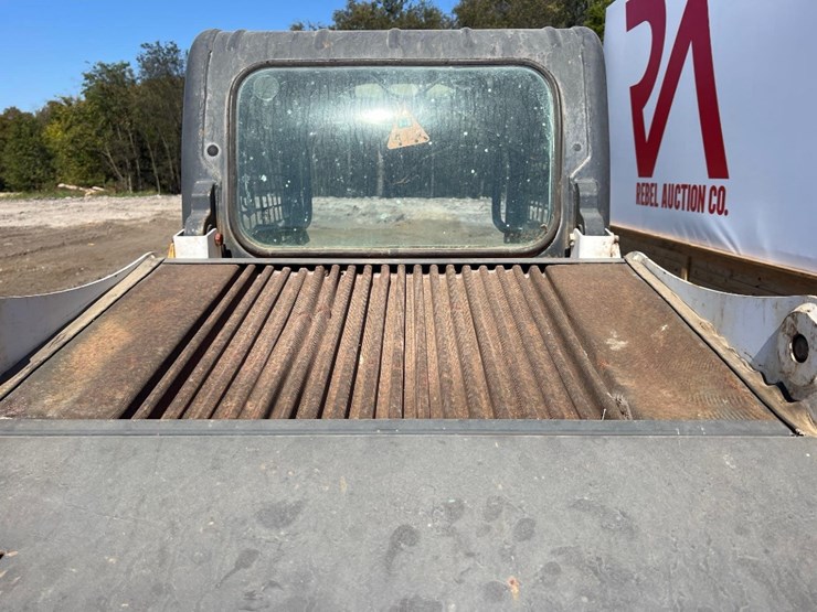 2018-bobcat-t550-image-22