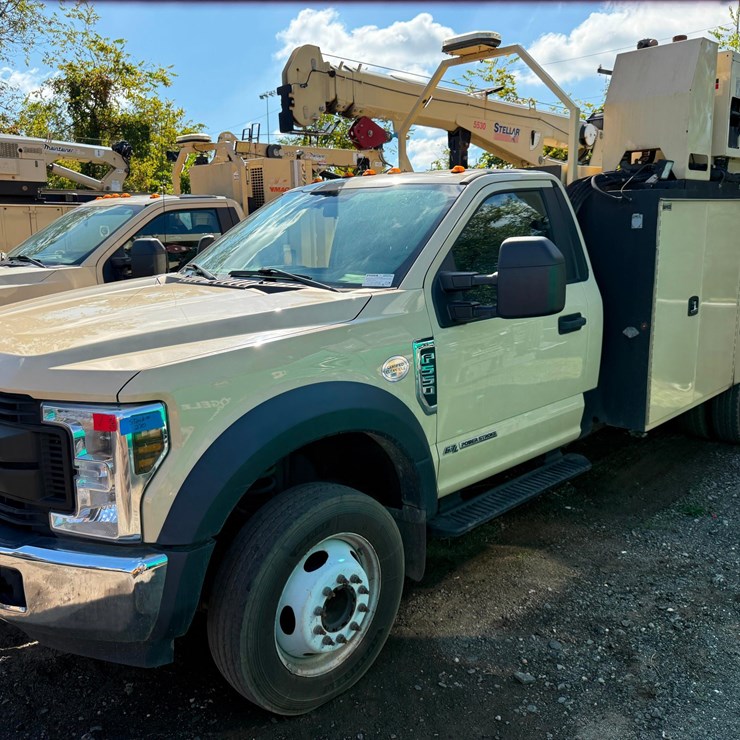 2019 FORD F550 XL