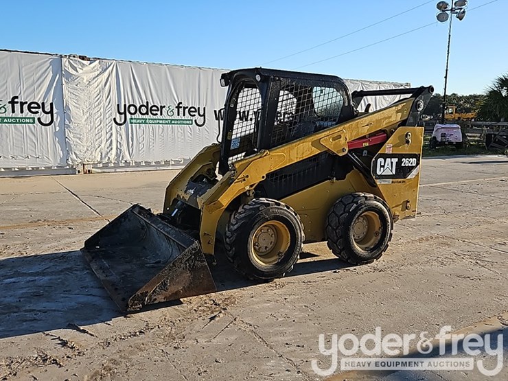 2019-caterpillar-262d-image-1
