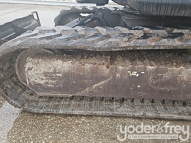 2012-bobcat-e55-image-23