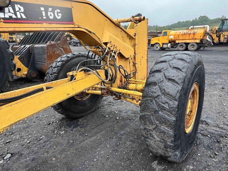 caterpillar-16g-image-10