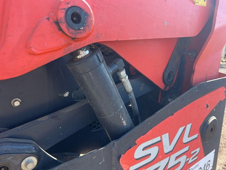 2019-kubota-svl75-2-image-23