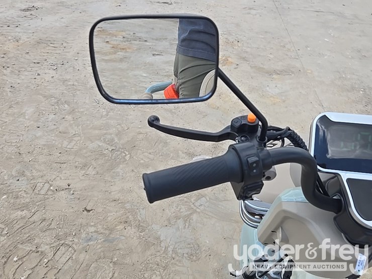 ir-irgc40-electric-tricycle-(needs-assembling)-image-37