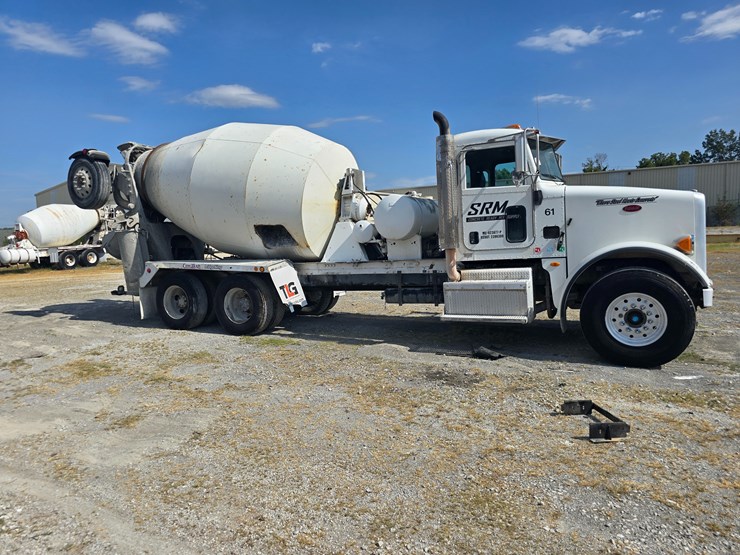 2014-peterbilt-365-image-44