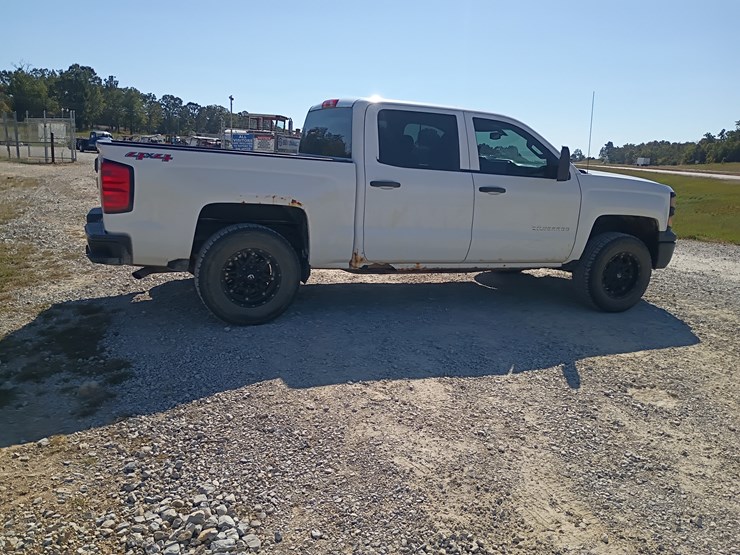 2014-chevrolet-silverado-image-13