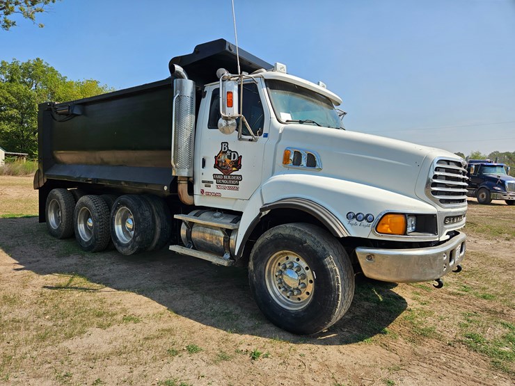 2006-sterling-l9500-image-27