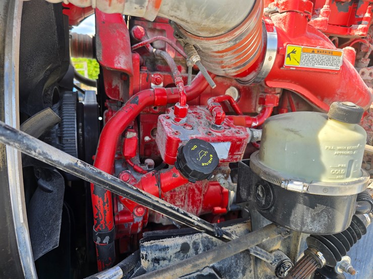 2014-peterbilt-365-image-59