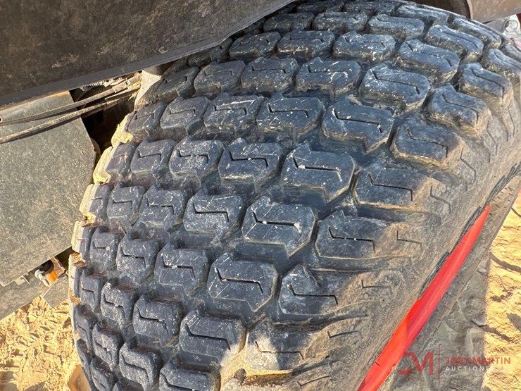 kubota-zg327-image-12