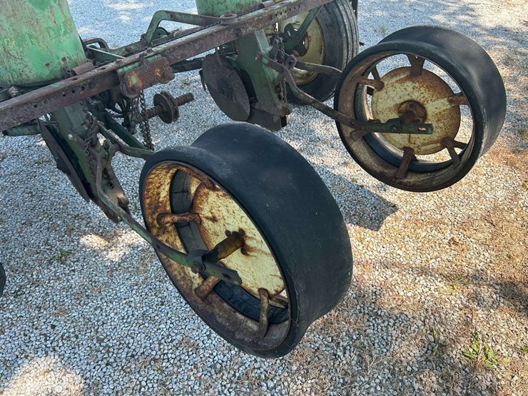 john-deere-2-image-6