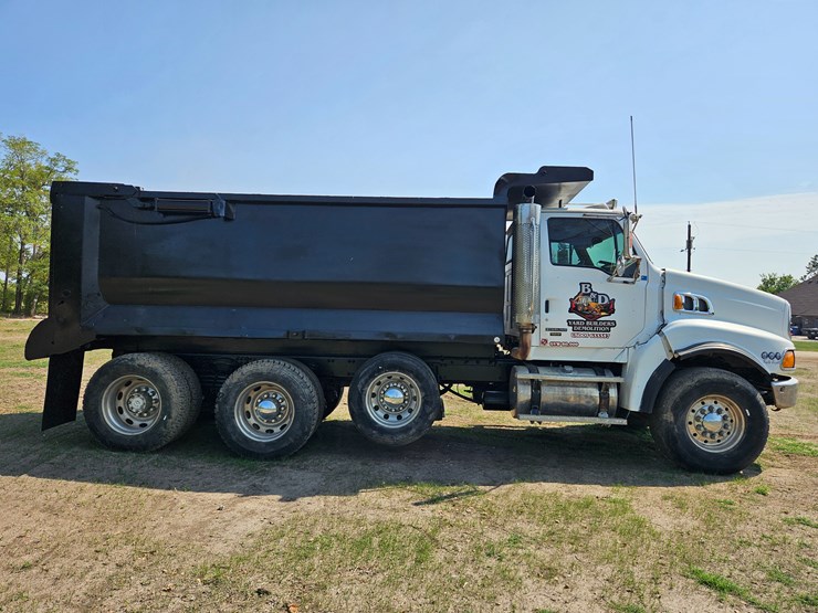 2006-sterling-l9500-image-23