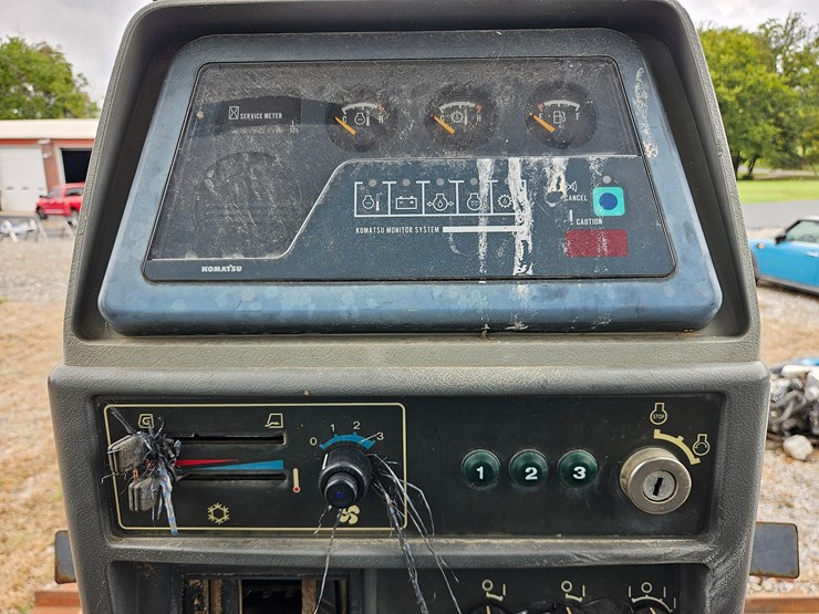 komatsu-d61ex-image-32