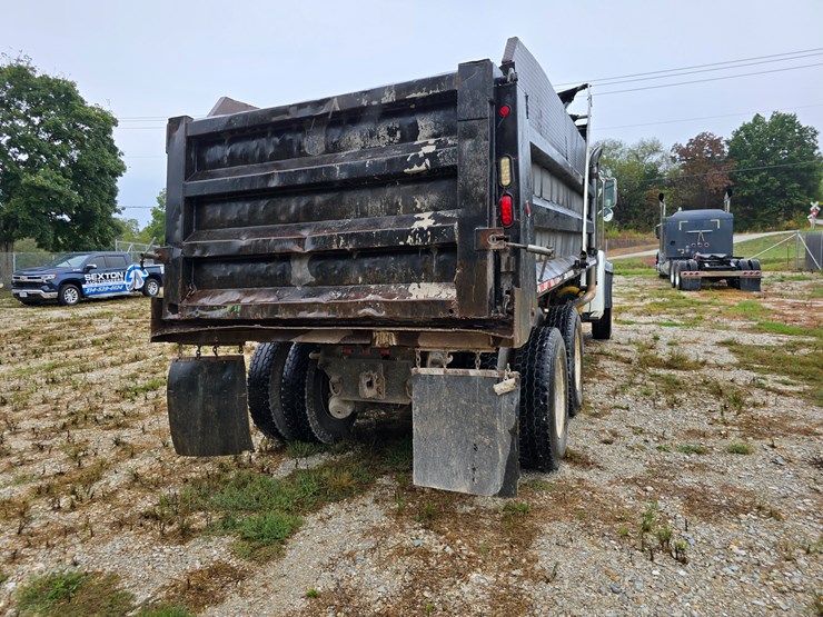 1999-sterling-l9511-image-18