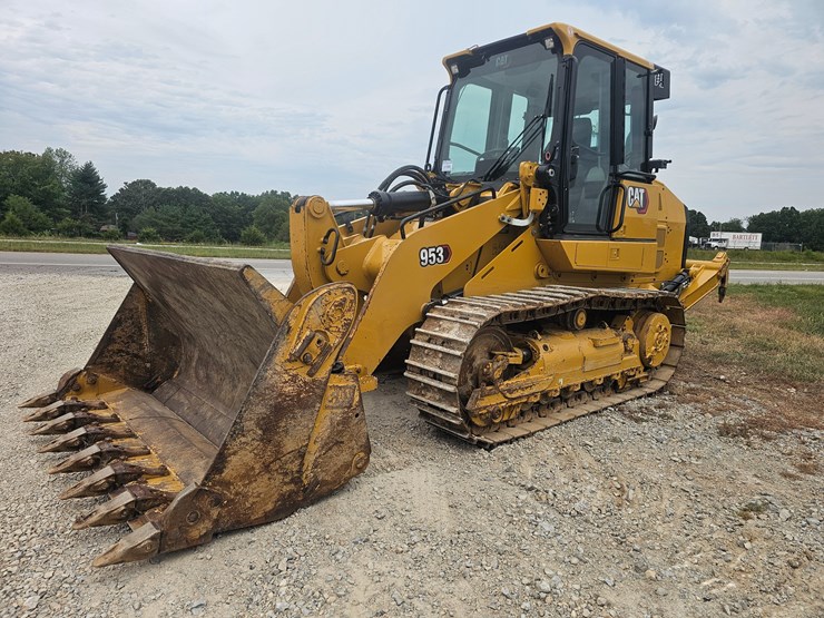 2023-caterpillar-953-image-2