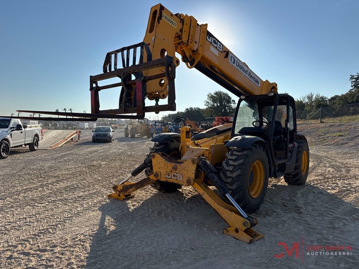 2017-jcb-510-56-image-4