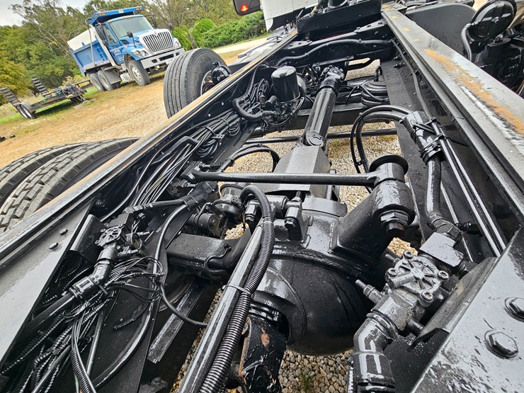 2015-kenworth-t800-image-117