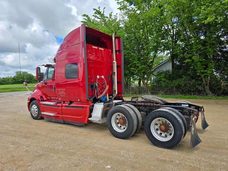 2015-international-prostar-image-12