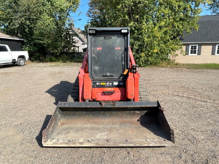 kubota-svl90-2-image-2