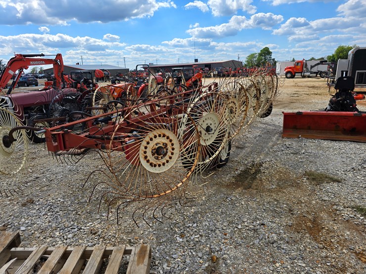 2000-h-&-s-bf16-image-15