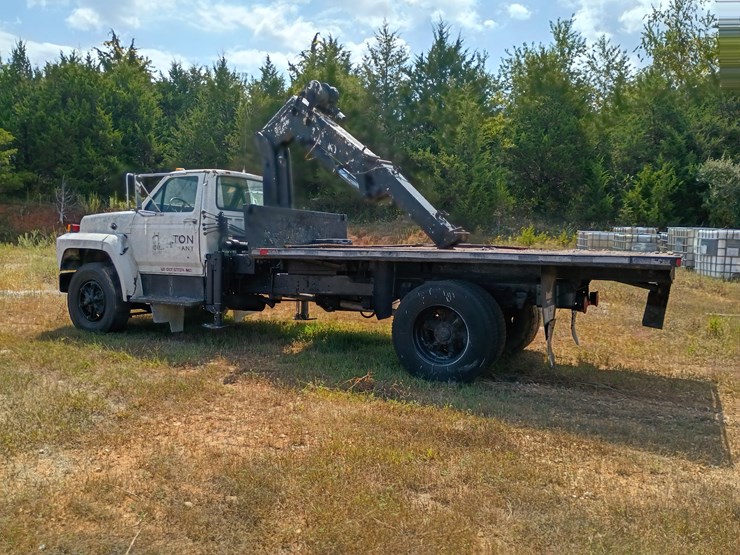 1989-ford-f800-image-5