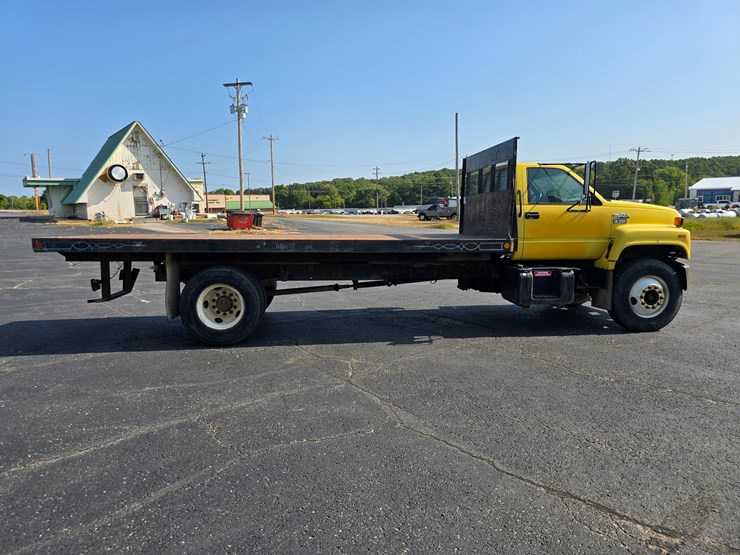 1995-gmc-topkick-image-28