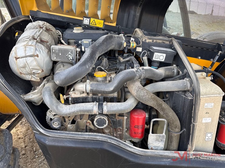 2016-jcb-510-56-image-13